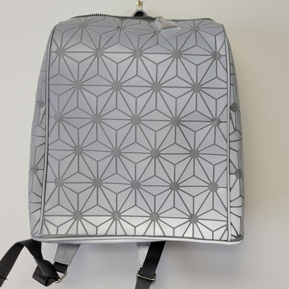 Disney World EPCOT Spaceship Earth Backpack - Picture 1 of 8